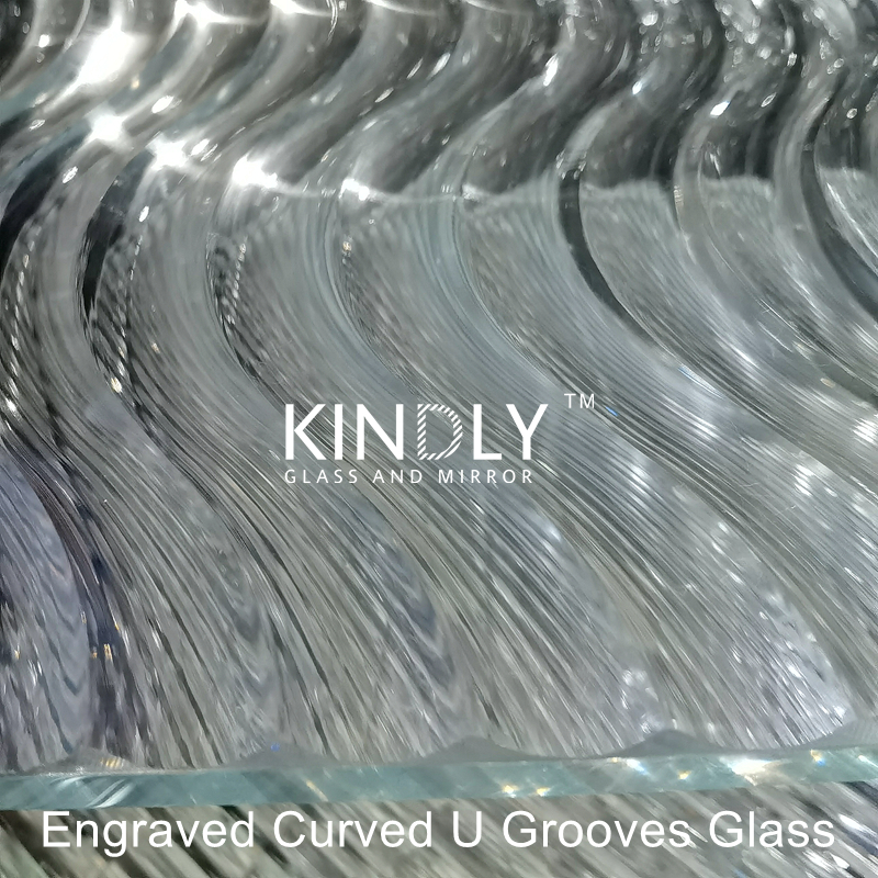 Grooved glass,engraved glass, carved glass, sculpted glass